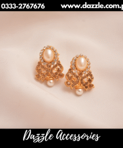 Champagne pearl studs