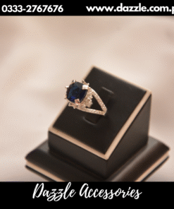 Goegeous 21 carat silver blue ring