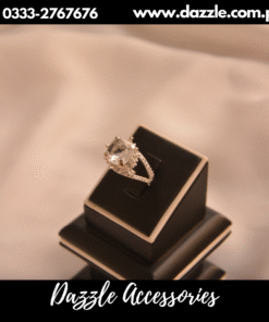 Goegeous 21 carat silver ring