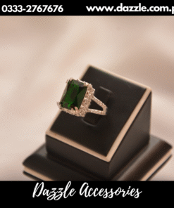 Sensational 21 carat green  silver ring