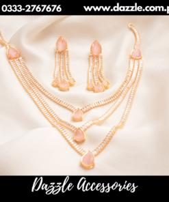 Triple layer necklace set