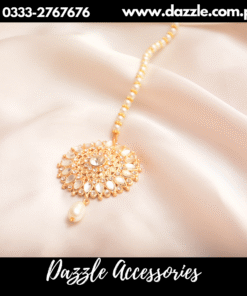 White Golden Maang Tikka