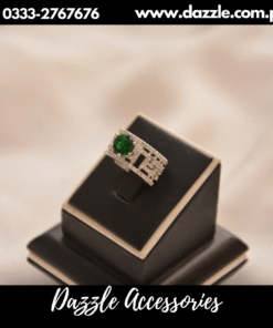 princess zirconia green stone ring