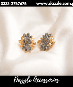 Glamorous Gold base black Studs