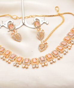 elegant pink gold carat set