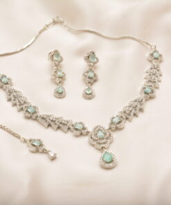 luxurious mint  silver set
