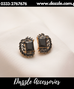 Elegant black Studs