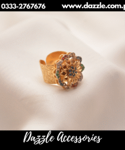 Splendid Zircon blue ring