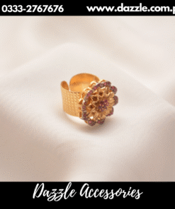 Stunning Zircon champagne ring