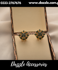 white Gold Look green studs