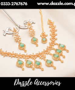 Kristine mint golden carat set