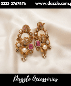 Luxurious pink gold earrings