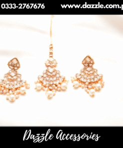 Sajni Gold tikka earrings set