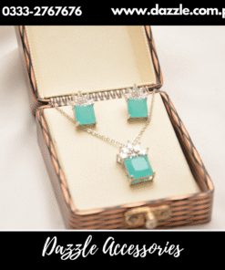 Mint Pendant with earrings