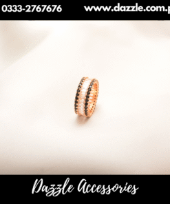 Dreamy Black Band Ring