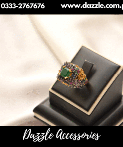 Nain Tara Emerald Ring