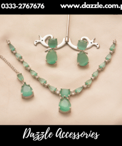 Mint Silver Plated Decent Pendant with Earrings
