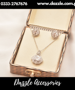 Crystyal White Pendant Set