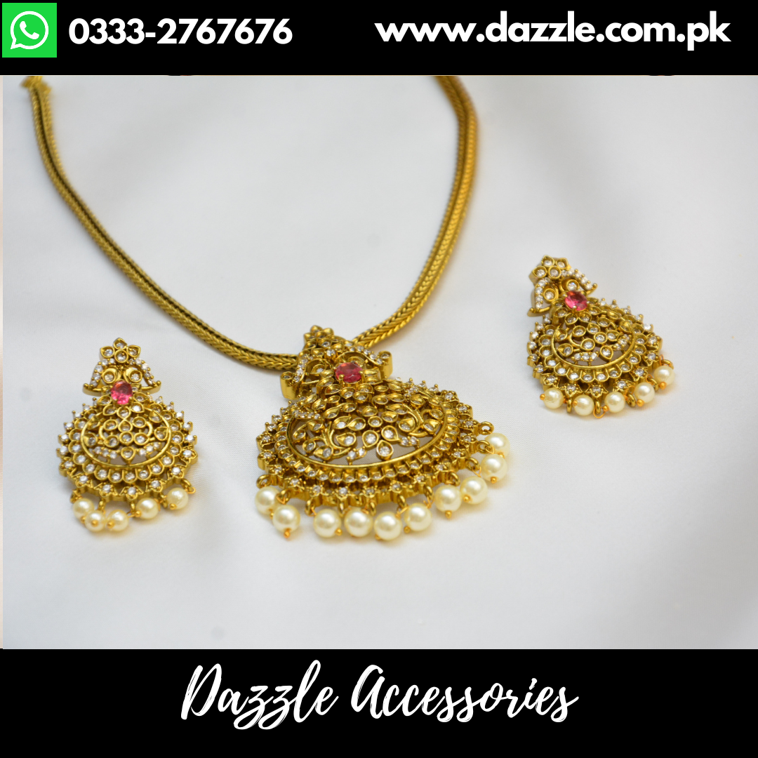 Indian Cultural Pendannt Set