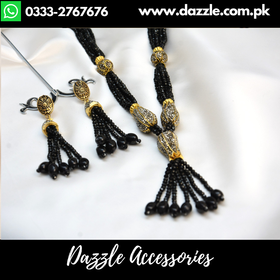 Vintage Classy Black Maala