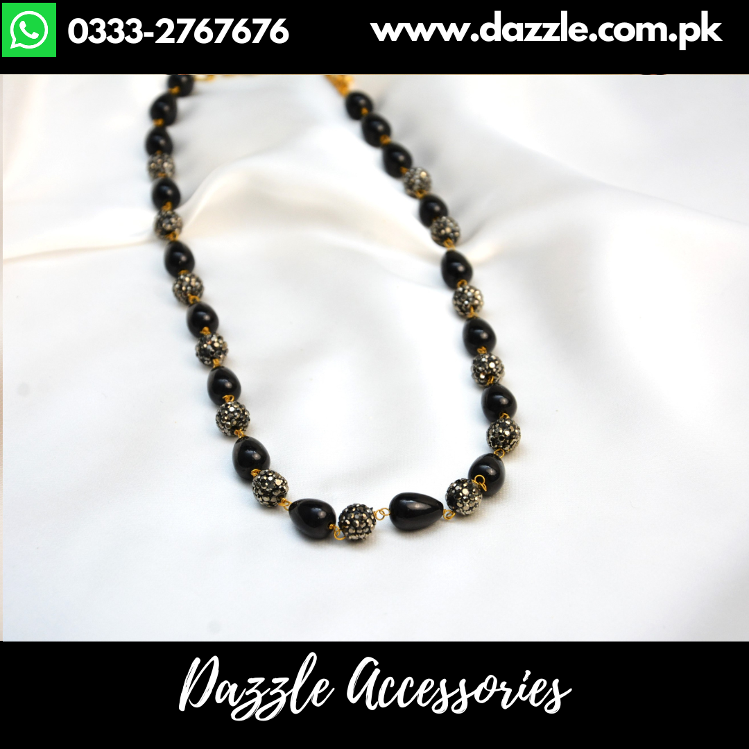 Vintageg Black Maala