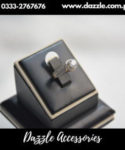 High Quality Diamond Look Ring Size