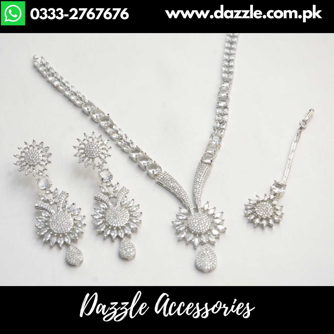 Silver Plated Pendant with Earrings and Bindiya